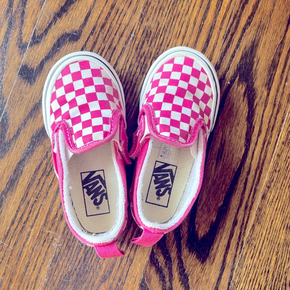 Hot Pink checkered van slip on. Toddler size 7